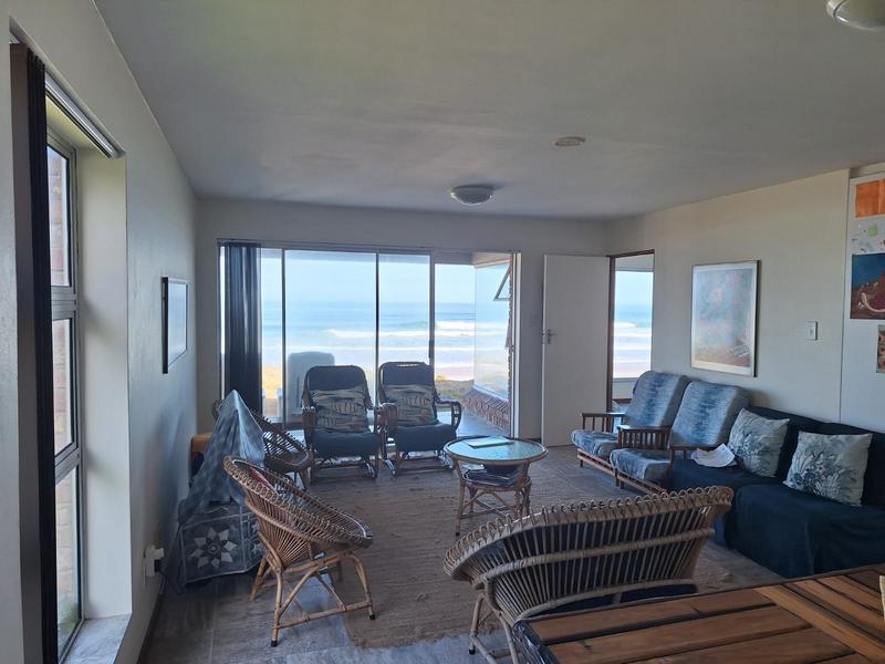 6 Bedroom Property for Sale in Glentana Western Cape